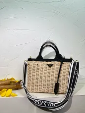 プラダバッグPRADA 2023新作 ストローバスケットバッグ