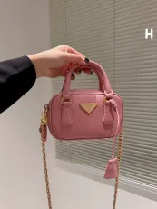 プラダバッグPRADA 2023新作 ハンドバッグ