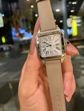 カルティエ時計CARTIER 2023新作 サントス 極薄 デュモンシリーズ レディース 腕時計