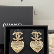 シャネルピアスCHANEL 2023新作 ピアス