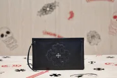 クロムハーツバッグCHROME HEARTS 2023新作 クロスフラワー クラッチ