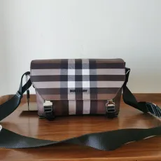 バーバリーバッグBURBERRY 2023新作 メッセンジャーバッグ