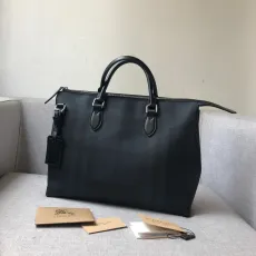 バーバリーバッグBURBERRY 2023新作 ポータブルブリーフケース