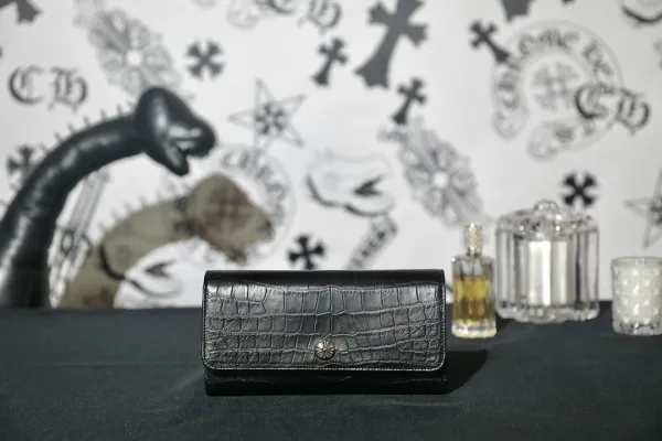 クロムハーツ財布CHROME HEARTS 2023新作 フリップウォレット
