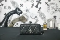 クロムハーツ財布CHROME HEARTS 2023新作 マルチクロス ロングジッパーウォレット