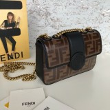 フェンディバッグFENDI 2023新作 小さめ ハンドバッグ
