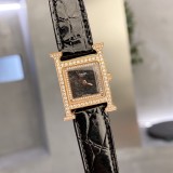 エルメス時計HERMES 2023新作 エメラルドマラカイトグリーン 腕時計