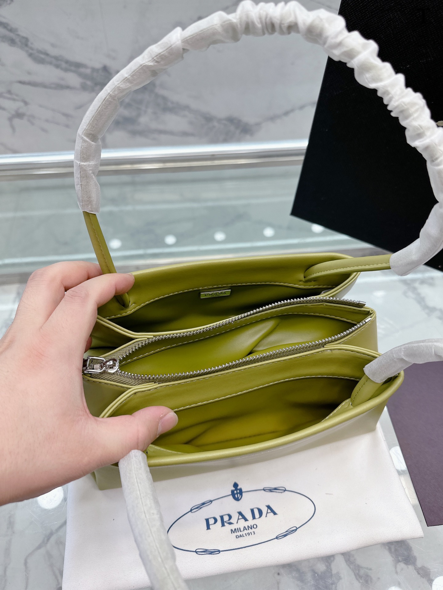 プラダバッグPRADA 2023新作 キャンバス アンダーアームバッグ