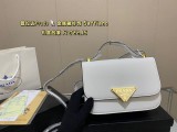 プラダバッグPRADA 2023新作 メタルロゴ装飾レザーショルダーメッセンジャーバッグ