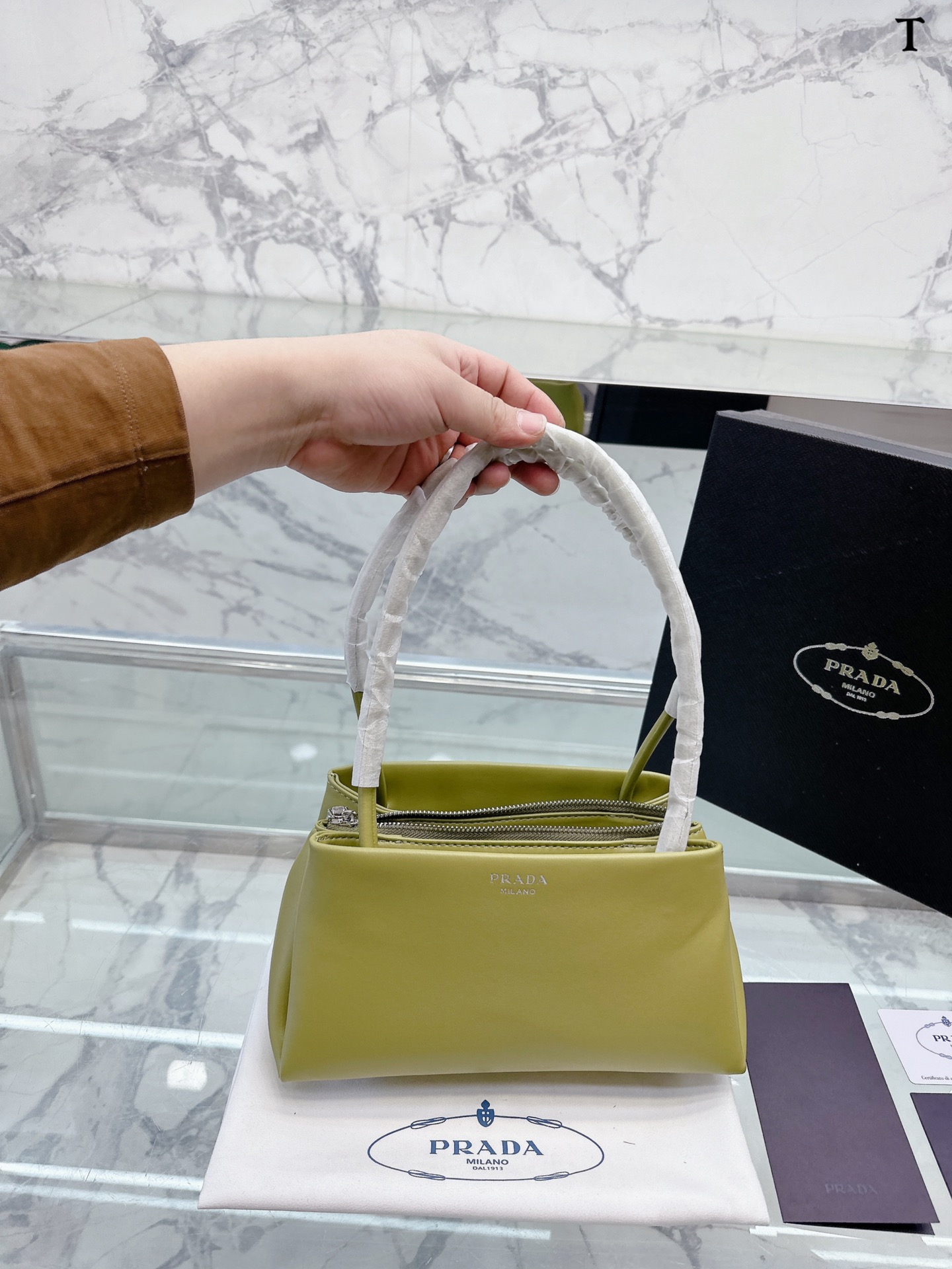 プラダバッグPRADA 2023新作 キャンバス アンダーアームバッグ