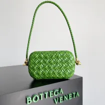 ボッテガヴェネタバッグBOTTEGA VENETA 2023新作 アンダーアームバッグ