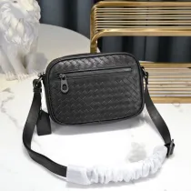 ボッテガヴェネタバッグBOTTEGA VENETA 2023新作 織り 小さめ スクエアバッグ メッセンジャーバッグ