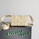 ボッテガヴェネタバッグBOTTEGA VENETA 2023新作 ミニ スモール スクエアバッグ