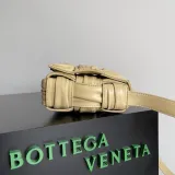 ボッテガヴェネタバッグBOTTEGA VENETA 2023新作 ラージ スモール スクエア バッグ