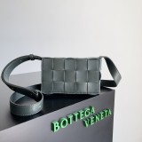 ボッテガヴェネタバッグBOTTEGA VENETA 2023新作 ミニ スモール スクエアバッグ