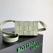 ボッテガヴェネタバッグBOTTEGA VENETA 2023新作 ミニ スモール スクエアバッグ