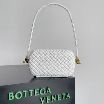 ボッテガヴェネタバッグBOTTEGA VENETA 2023新作 アンダーアームバッグ