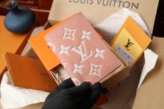 ルイヴィトン財布LOUIS VUITTON 2023新作 M46290 扇子プリント 高級パスポートホルダー