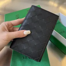 ボッテガヴェネタ財布BOTTEGA VENETA 2023新作 パスポートホルダー
