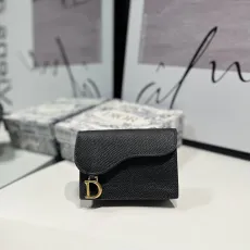 ディオール財布DIOR 2023新作 S5611 ハイクオリティ サドル フリップカードホルダー
