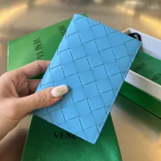 ボッテガヴェネタ財布BOTTEGA VENETA 2023新作 パスポートホルダー