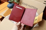 ルイヴィトン財布LOUIS VUITTON 2023年新作 M64501 老眼 with フューシャ 高品質 パスポートカバー