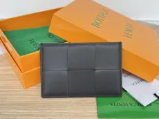 ボッテガヴェネタ財布BOTTEGA VENETA 2023新作 大型 方眼カードバッグ 649587