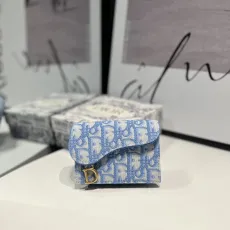 ディオール財布DIOR 2023新作 S5611 ハイクオリティ サドル フリップカードホルダー