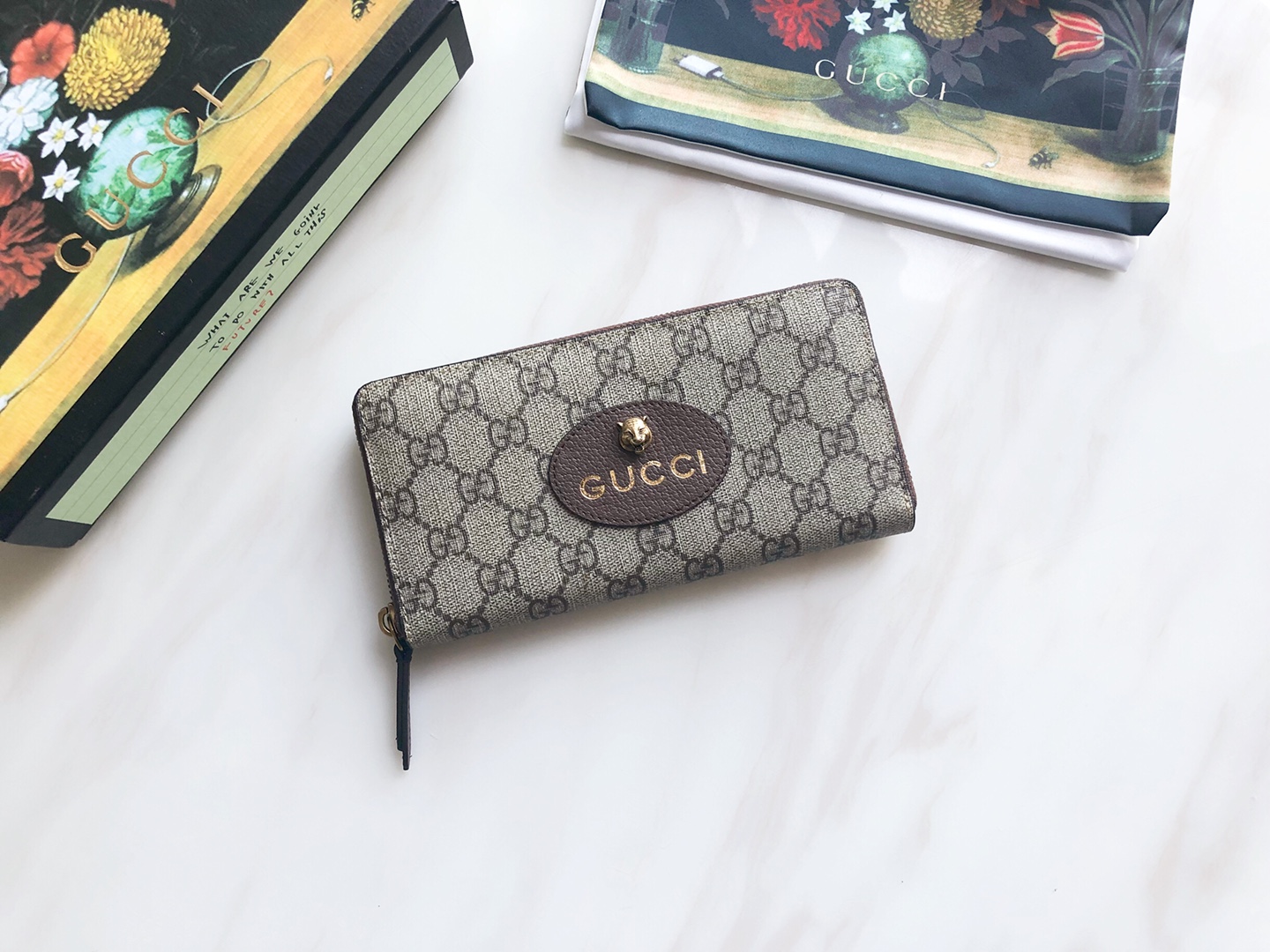 グッチ財布GUCCI 2023年新作 高品質 476422 ブラウン ブラウン レザー 名刺入れ