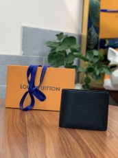 ルイヴィトン財布LOUIS VUITTON 2023年新作 高品質 M62288 クロス柄 黒 財布