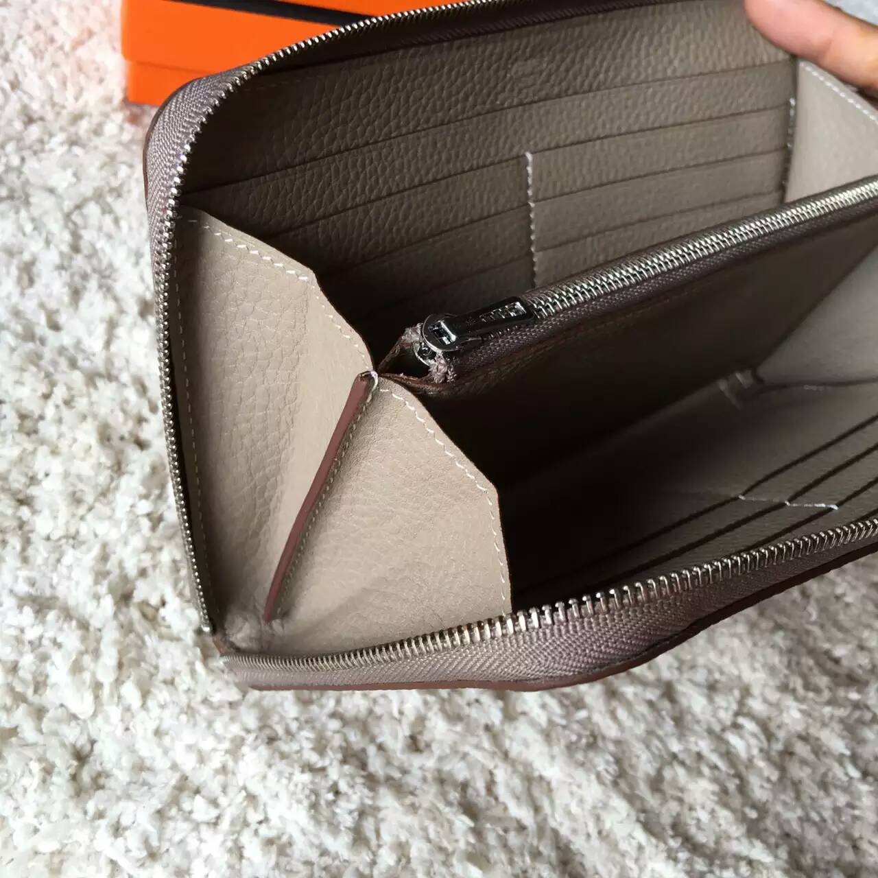 エルメス財布HERMES 2023年新作 上質なフルファスナー長財布