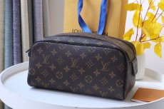 ルイヴィトン財布LOUIS VUITTON 2023新作 高品質 M46253 トイレタリーバッグ