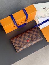 ルイヴィトン財布LOUIS VUITTON 2023 新作 高品質 M63544 レッド ウォレット