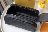 ルイヴィトン財布LOUIS VUITTON 2023年新作 高品質 M44494 ブラックフラワー 化粧水袋