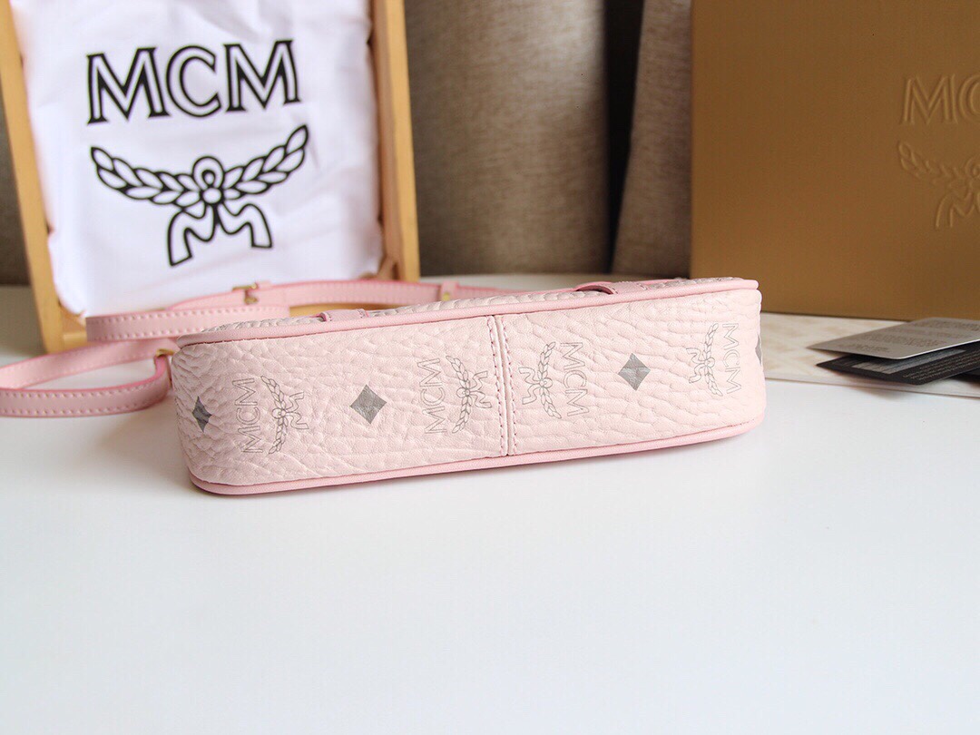 エムシーエムバッグMCM 2023年新作 上質ジャガード刺繍 脇下バッグ