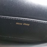 ミュウミュウバッグMiu Miu 2023 新品 高品質 5BP065 ナッパレザー ハンドバッグ