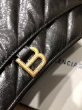 バレンシアガバッグBALENCIAGA 2023新作 高品質 ミディアム ブラック ショーフラワー ゴールドバックル 砂時計チェーンバッグ