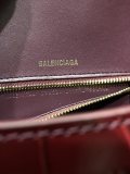 バレンシアガバッグBALENCIAGA 2023年新作高級クロコダイルワインレッドゴールドバックル砂時計バッグ