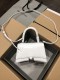 バレンシアガバッグBALENCIAGA 2023新作 高品質 無地 ホワイト シルバー バックル 砂時計 バッグ