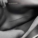 バレンシアガバッグBALENCIAGA 2023 新作 高品質 92832 スモール オイルワックス ブラック 砂時計チェーンバッグ