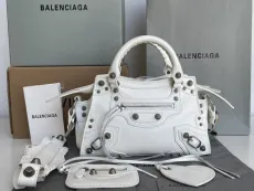 バレンシアガバッグBALENCIAGA 2023 新しい高品質 699 オイル ワックス パウダー オートバイ バッグ