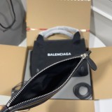 バレンシアガバッグBALENCIAGA 2023新作 高品質 630 ミディアム メッセンジャー ハンドバッグ