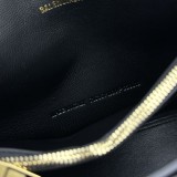 バレンシアガバッグBALENCIAGA 2023年新作高品質92832スモールクロコダイルブラック砂時計チェーンバッグ