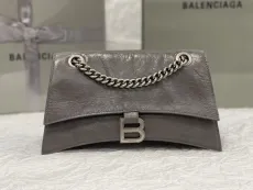 バレンシアガバッグBALENCIAGA 2023新作 高品質 151 スモール グレー バースト クラック シルバー バックル 砂時計 チェーン バッグ