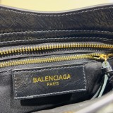 バレンシアガバッグBALENCIAGA 2023年新作 上質なタッセル付きゴールドインゴットバッグ