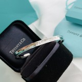 ティファニー指輪Tiffany Co 2023 ニュー レター オープン ブレスレット