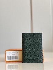 ルイヴィトン財布LOUIS VUITTON 2023年新作 高品質 M81551 グリーン クロス柄 ポケットウォレット
