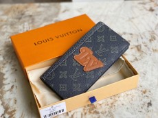 ルイヴィトン財布LOUIS VUITTON 2023年新作 高品質 M81807 グリーン スーツクリップウォレット