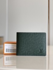 ルイヴィトン財布LOUIS VUITTON 2023年新作 高品質 M81628 グリーン クロス柄 財布