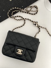 シャネルバッグCHANEL 2023年の新しい高品質のワールドカップサッカーの四角い太った男